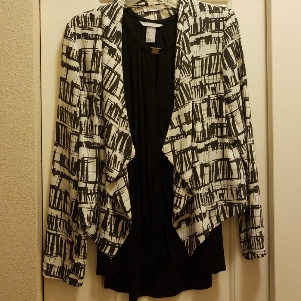 Blazer - Picture 2 of 2
